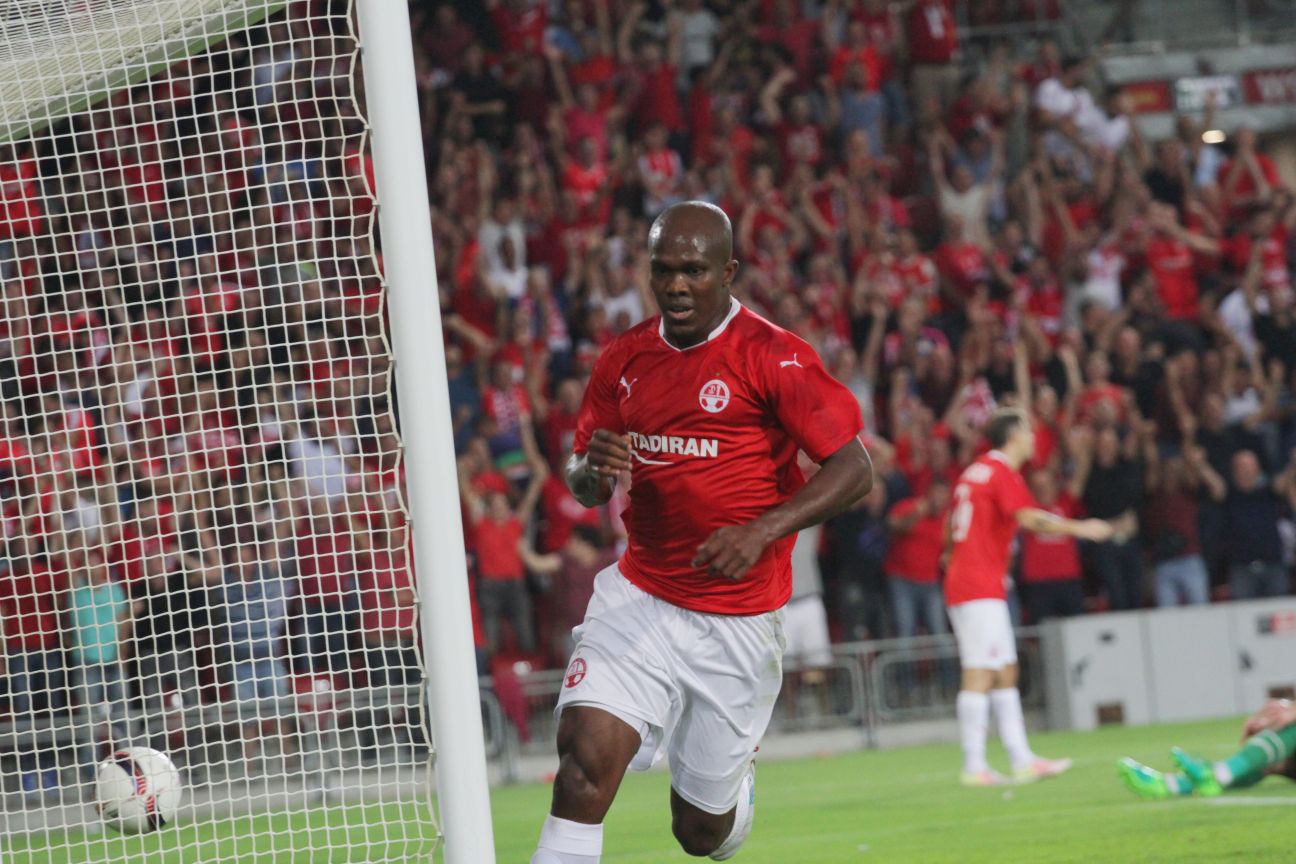 תשאלו את טוני וואקמה כמה היינו קרובים לעבור שלב (צילום: בן בודה)